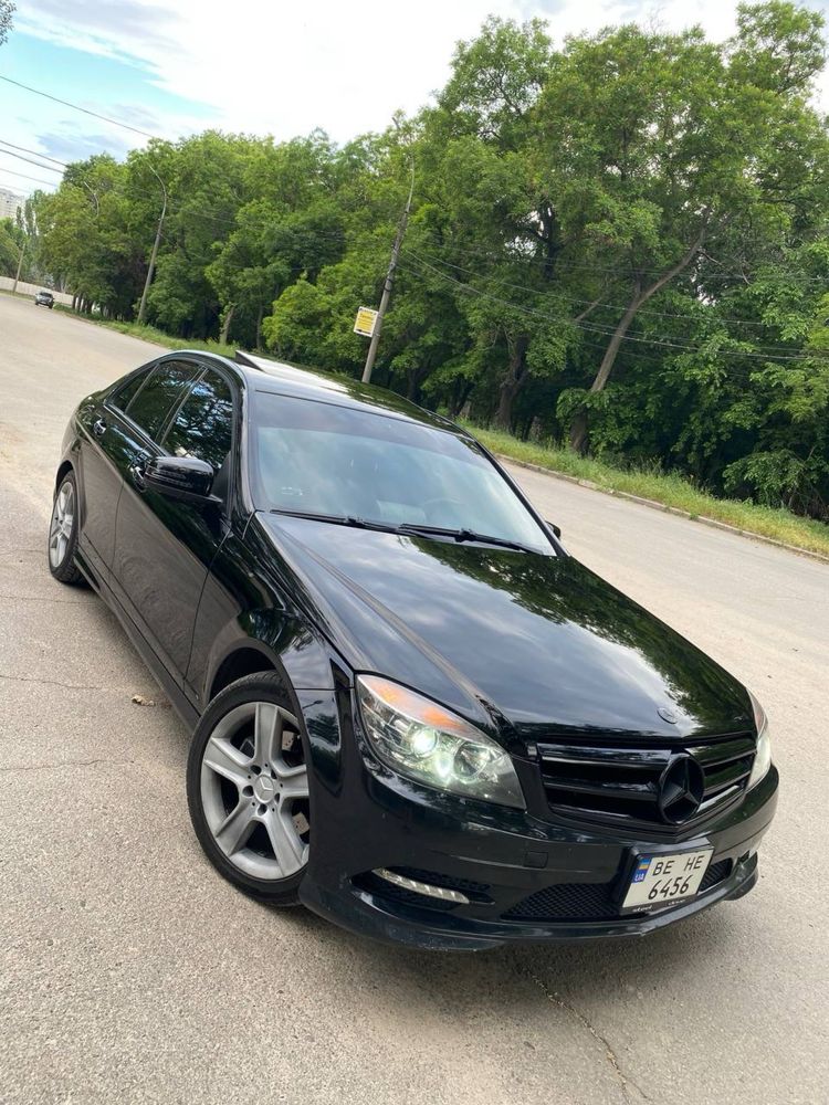 Продам Mercedes Benz w204 c300