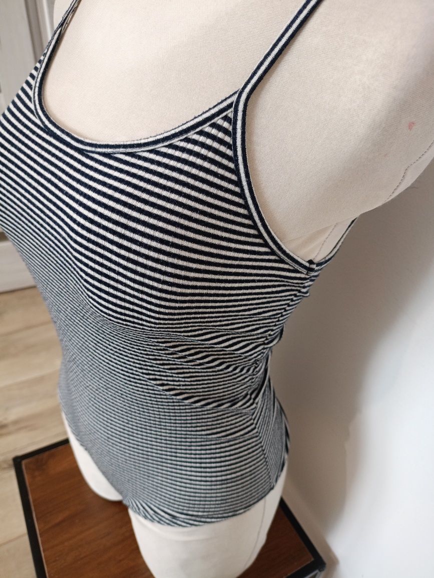 Body damskie w paski