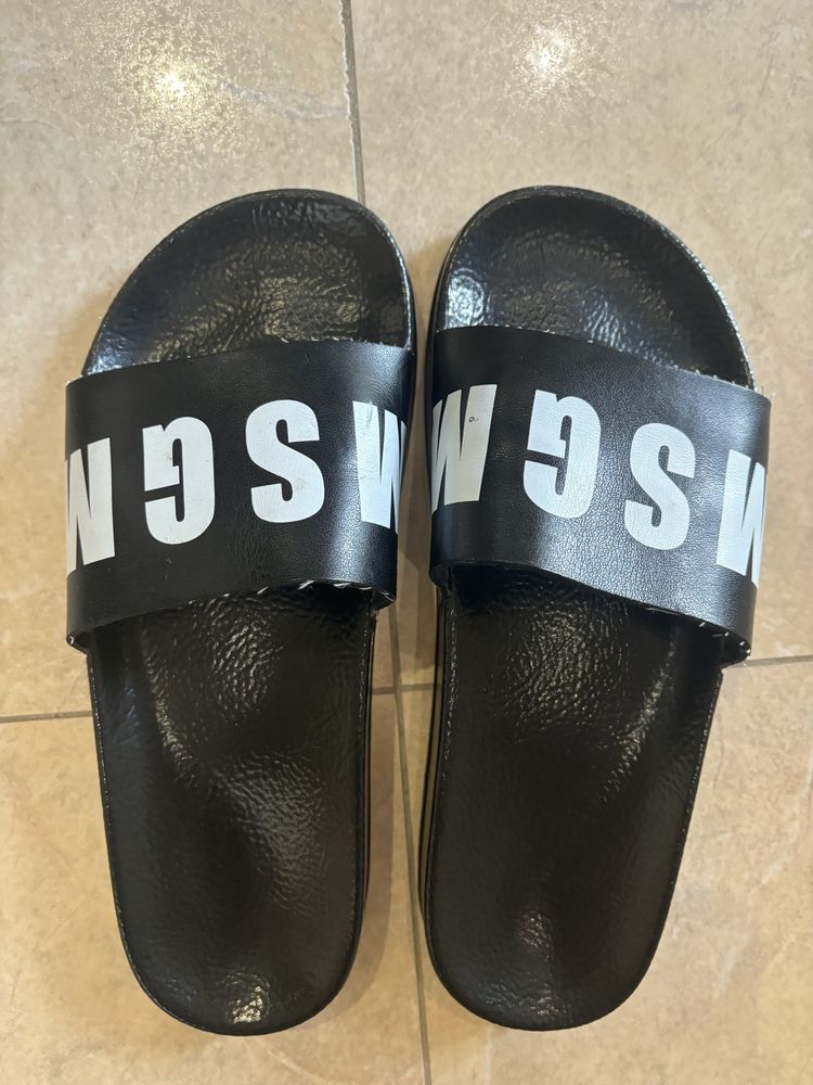 Шльопанці MSGM Guess оригінал