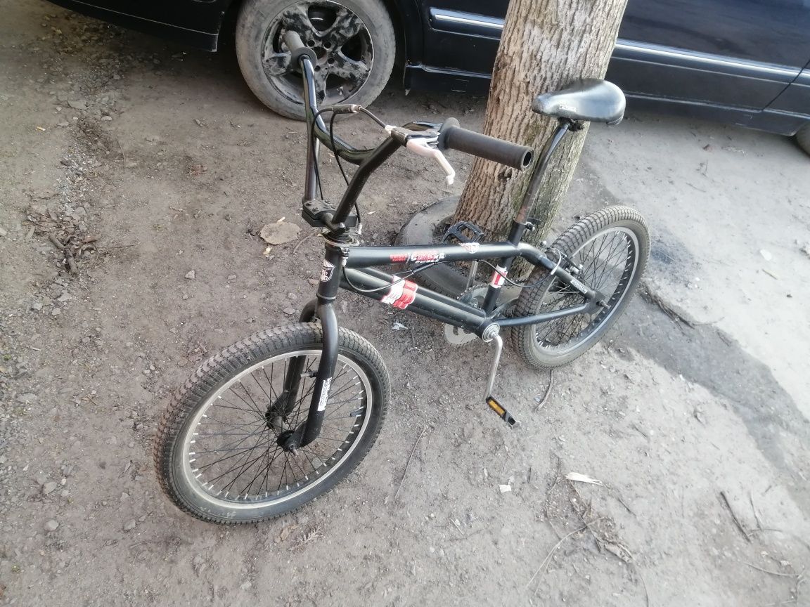 продам велосипед BMX ТОРГ!