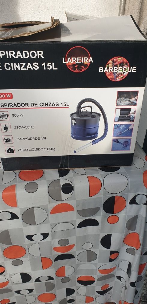 Aspirador de cinzas