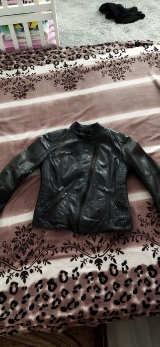 Куртка кожаная женская