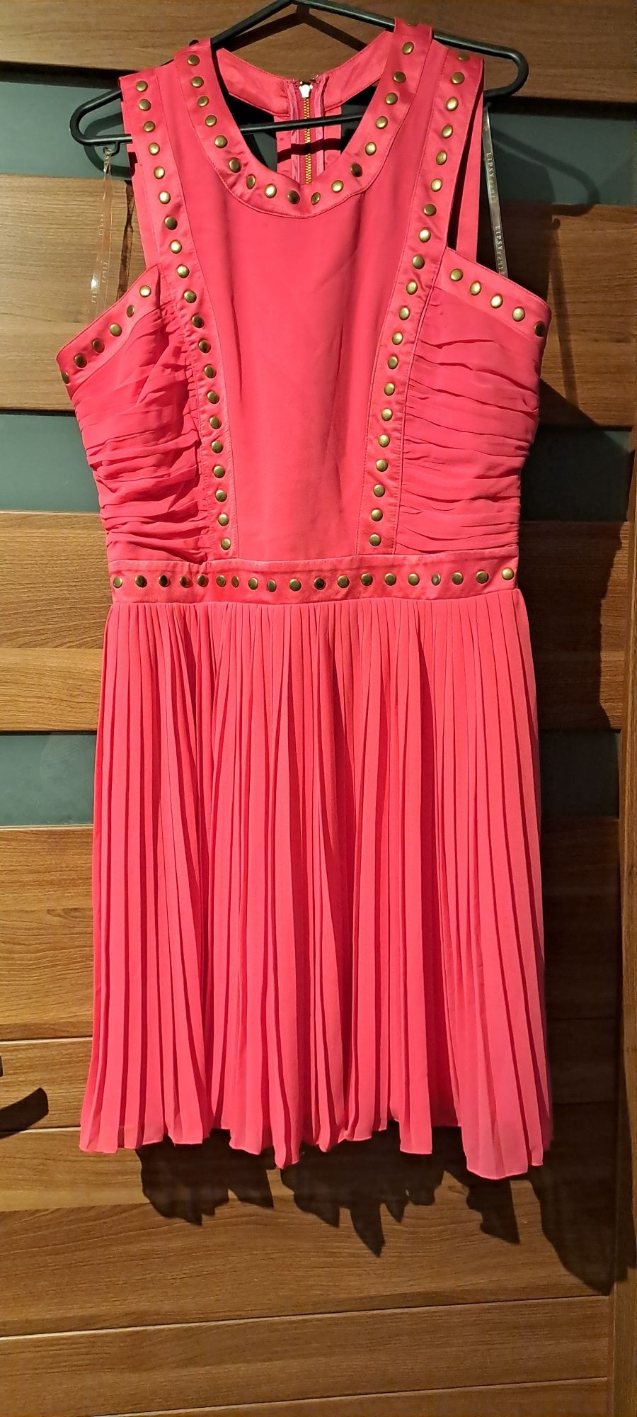 Sukienka Lipsy roz 38