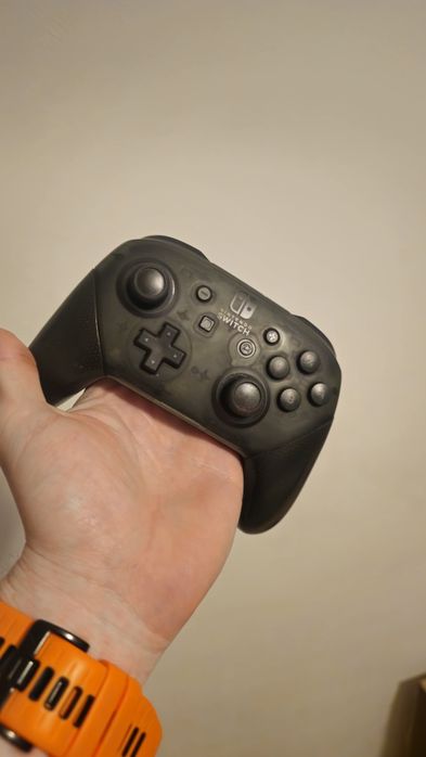 Switch Pro Controller