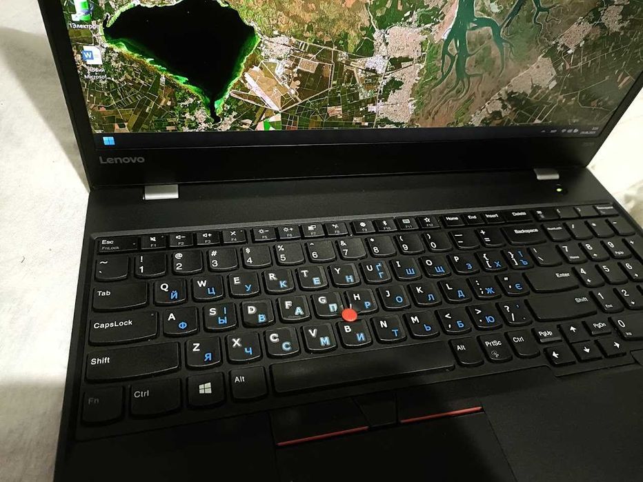 Ноутбук ThinkPad/15.6"4K(3840x2160)/i7-7600U/16GB DDR4/Nvidia 940MX