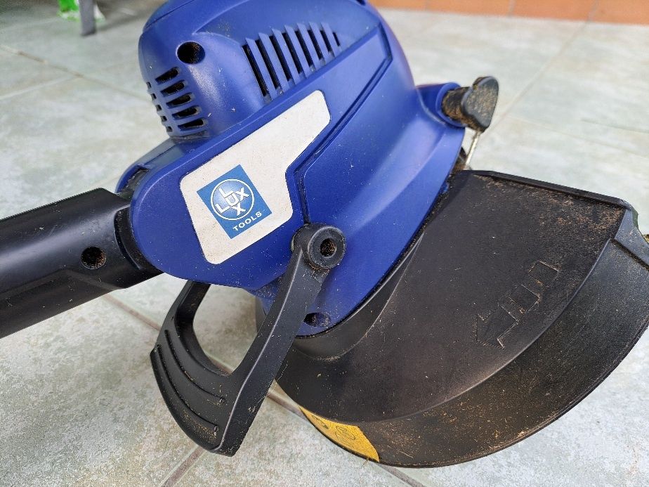 Podkaszarka elektryczna LUX Tools 600W