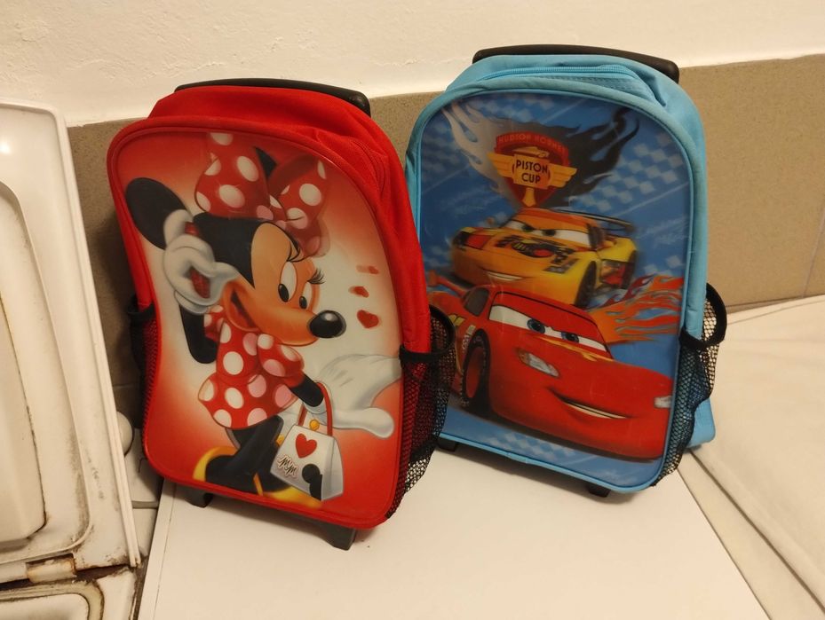 Plecak dziecięcy na kółkach