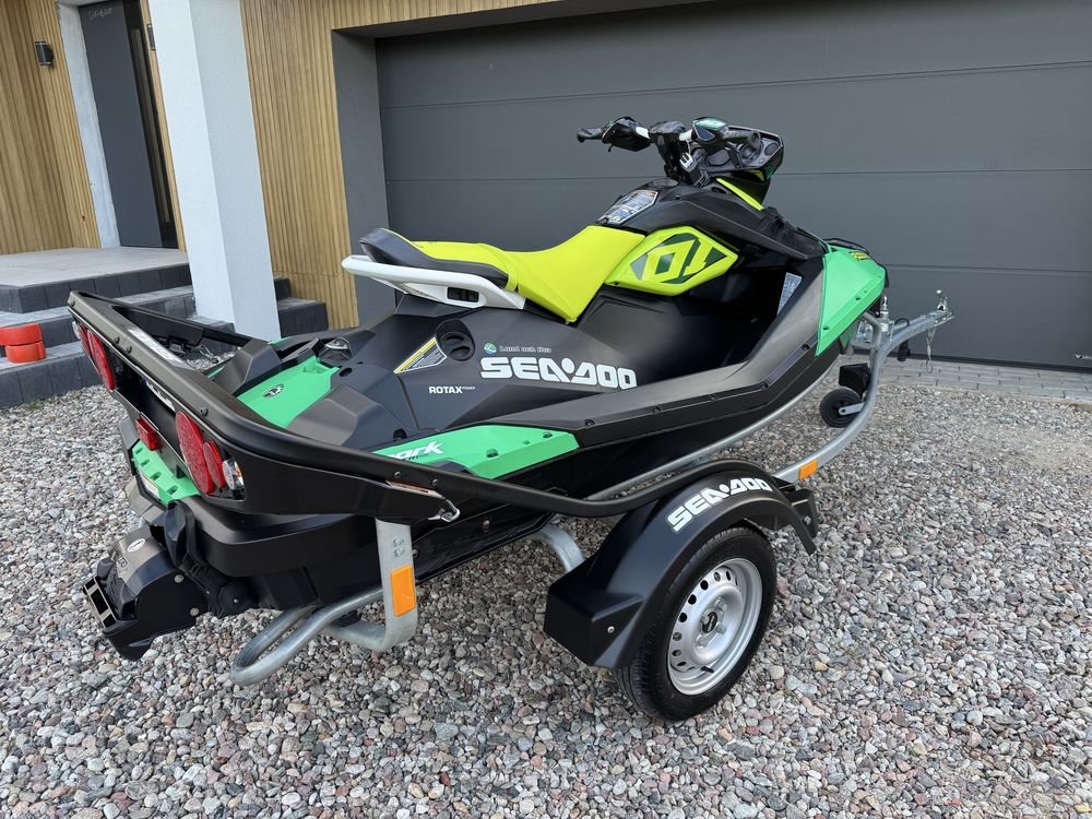 Sea Doo Spark Trixx 2up 2020 przyczepa Click&Go Głośnik+DODATKI