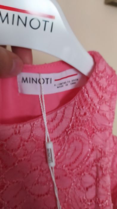 Elegancka sukienka dla dziewczynki