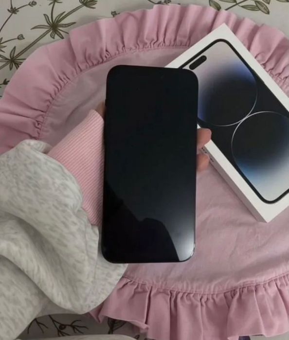 Продам iPhone 14 Pro Max 256