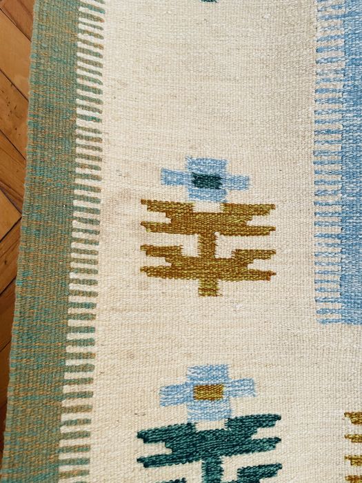 Скандинавський вовняний килим