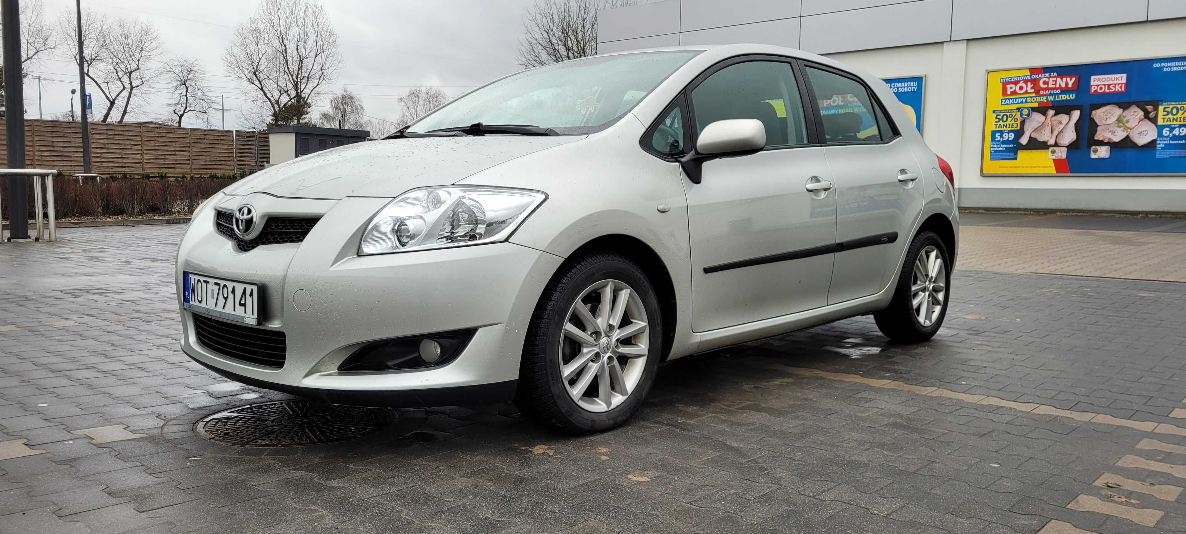 Toyota Auris 1.4 D4D 90KM