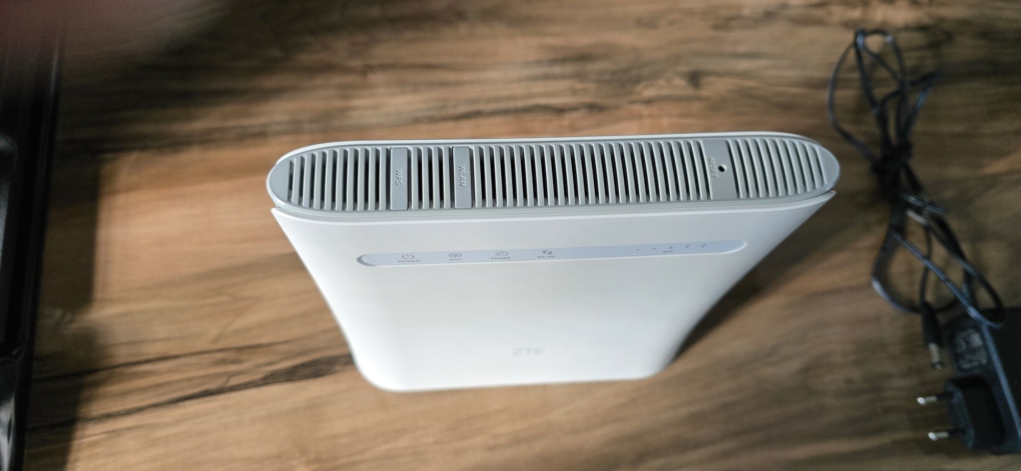 Router ZTE MF 286R w super stanie jak nowy !!!