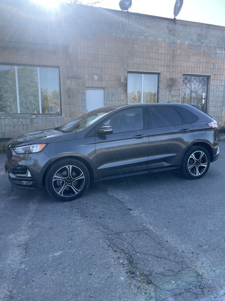 Ford Edge st 2019