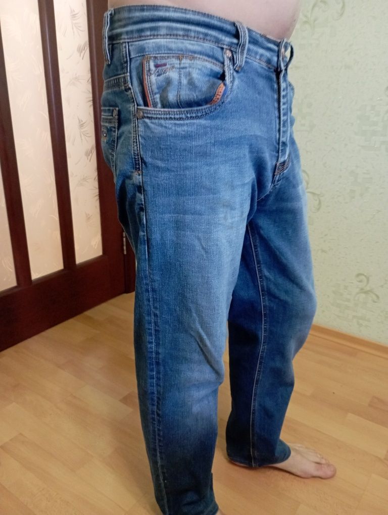 Джинсы Бой фрэнды 33/32