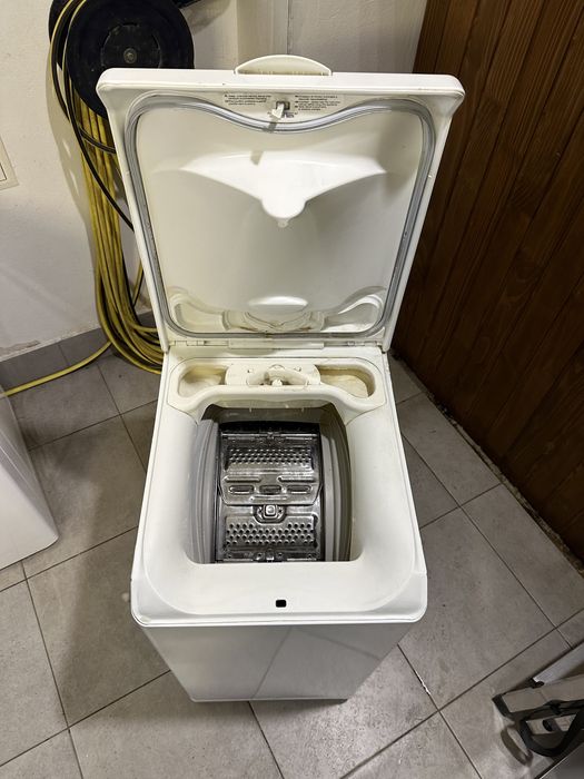 Zanussi 5.5 кг вертикальна пральна машина,  машинка rs201