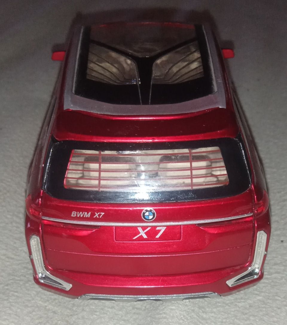 Модель BMW X7 б/у