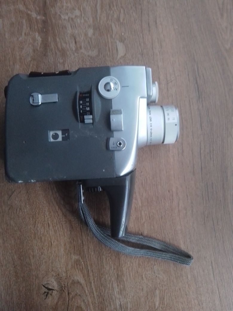 Kamera Canon  Motor zoom 8 EEE