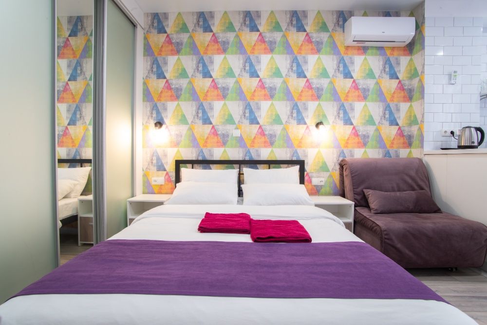 Здам подобово квартиру Свою Люкс 1-к з євроремонтом на березі Дніпра