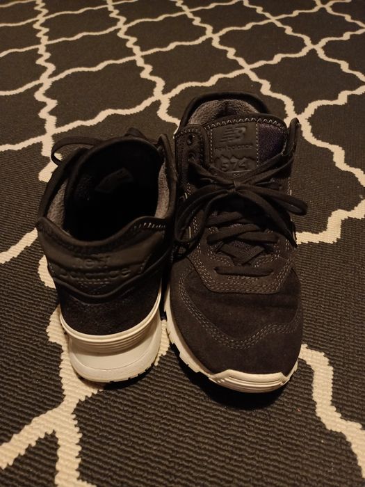 New Balance model 574