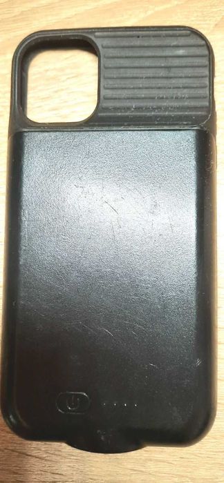 Чохол-акумулятор GIN FOXI чорний для iPhone 6.1, б/в