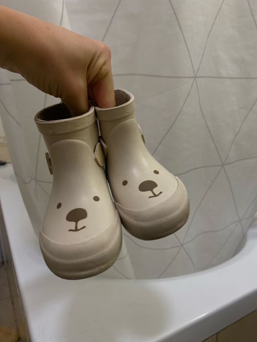 Резинові чобітки