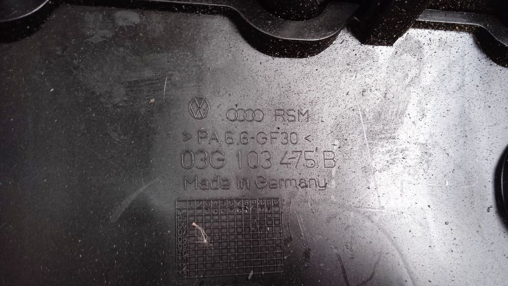 Pokrywa zaworów Audi A4 B7 BLB 2.0 TDI