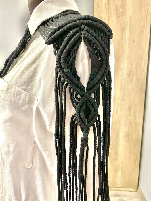 Плечова накидка (чокер,комірець),пояси макраме