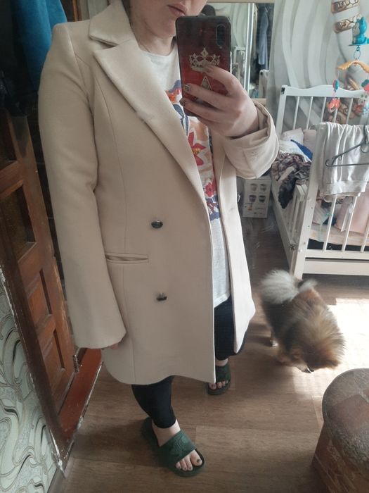 Пряме пальто жіноче