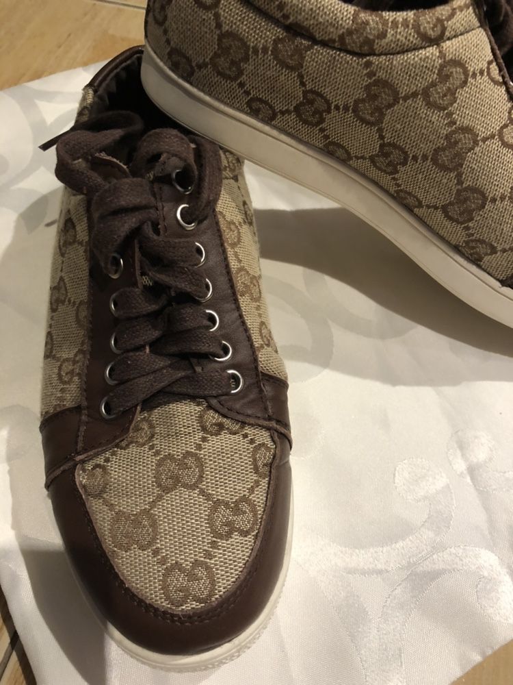 Buty Gucci uni rozmiar  40