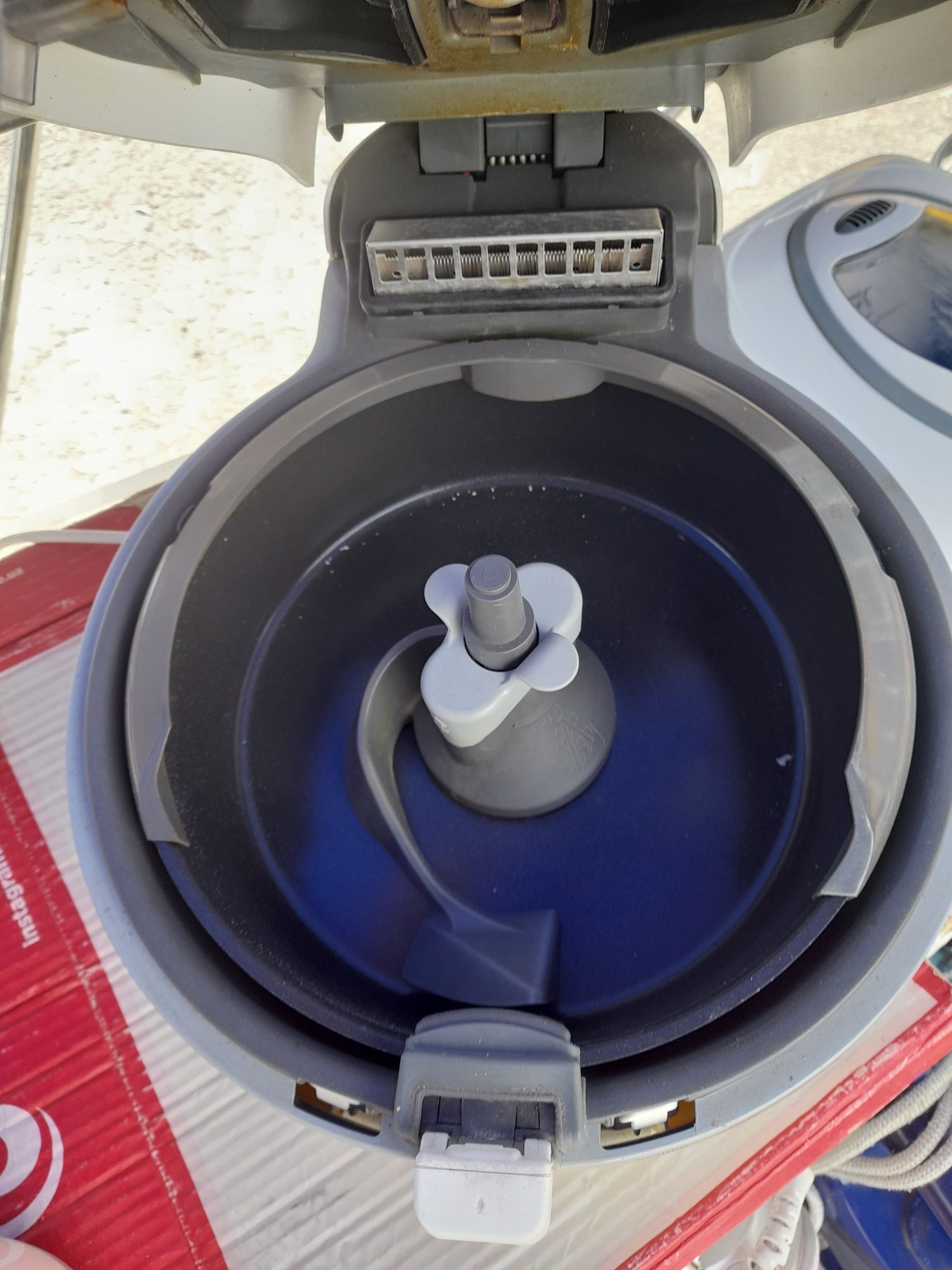 Фритюрниця аеро Tefal