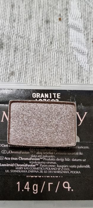 Cień do powiek Granite błyszczący