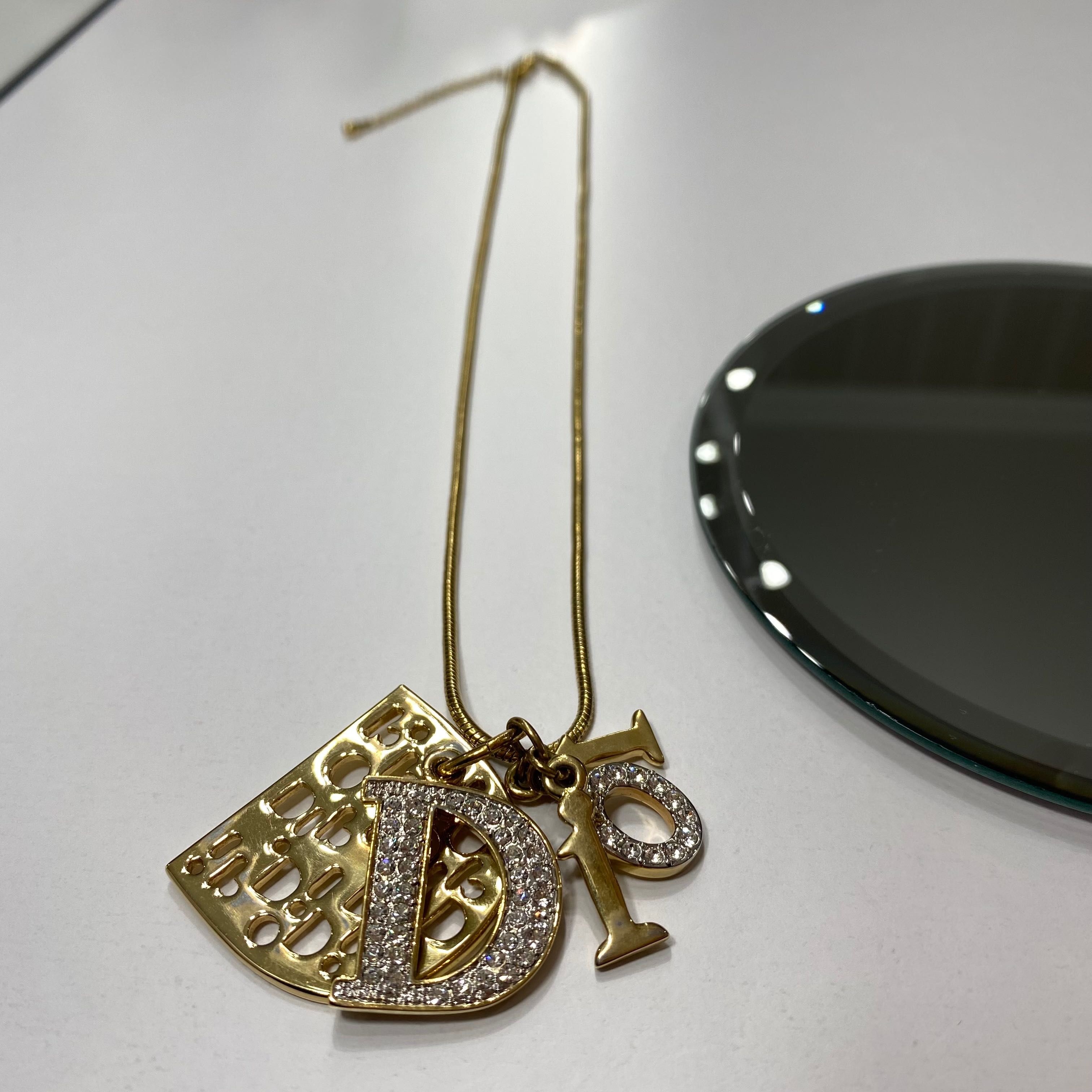 Колье Dior вставки из камней Swarovski