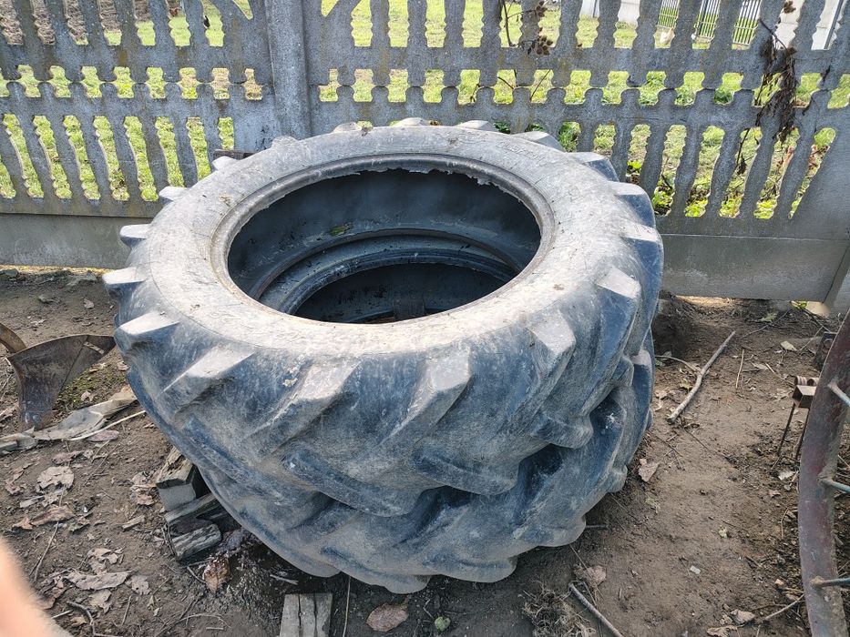 Opony Stomil 12.4*28 do c 330