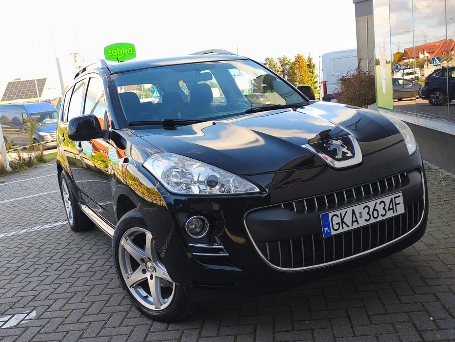Peugeot 4007 / 2,2 HDI / 7 osobowy / 4X4