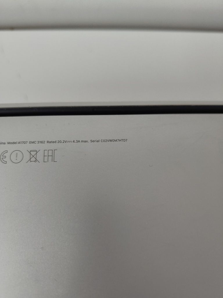Ноутбук MacBook pro 15 2017 a1707