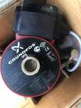Pompa Grundfos UPS 32-30/F