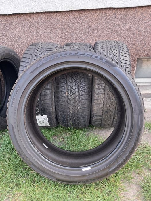 225/45 R19 M+S  - Pirelli Sottozero 3 Winter - 47/2019 - 7/6 mm- 4szt