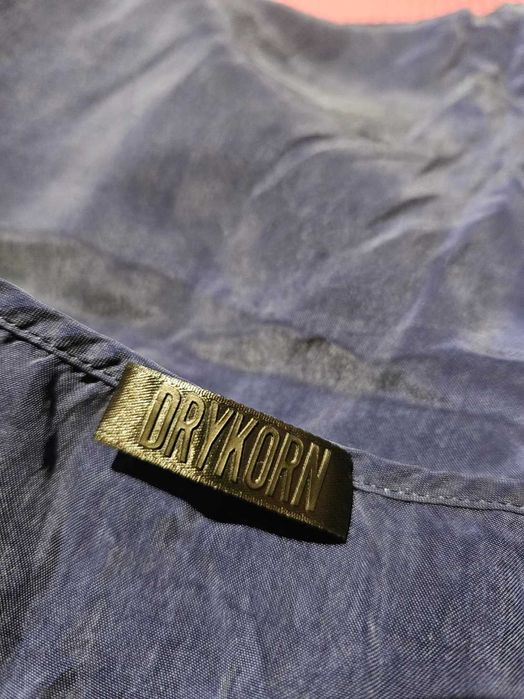Granatowa bluzka z koronka Drykorn 36