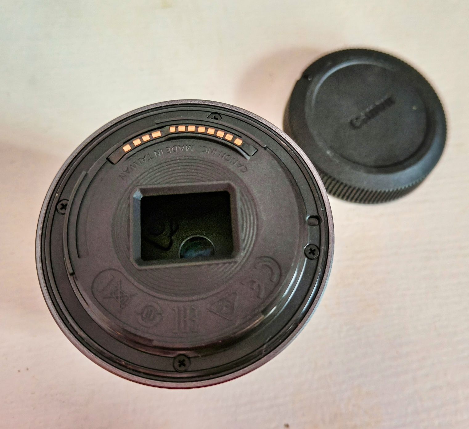 Canon RF-S 18-45mm f4.5-6.3 IS STM