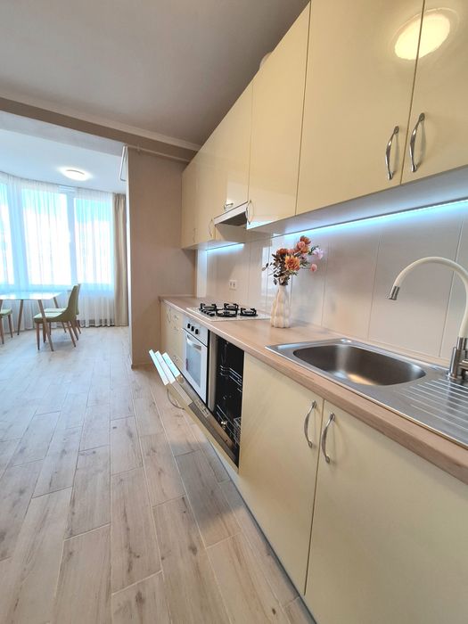 Простора 2 кім квартира в ЖК Софія Сіті,  67 м2, Є 3 РОКИ