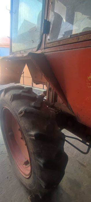 Продається трактор Т-25