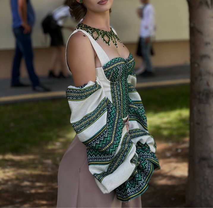 Корсет бренду rovero