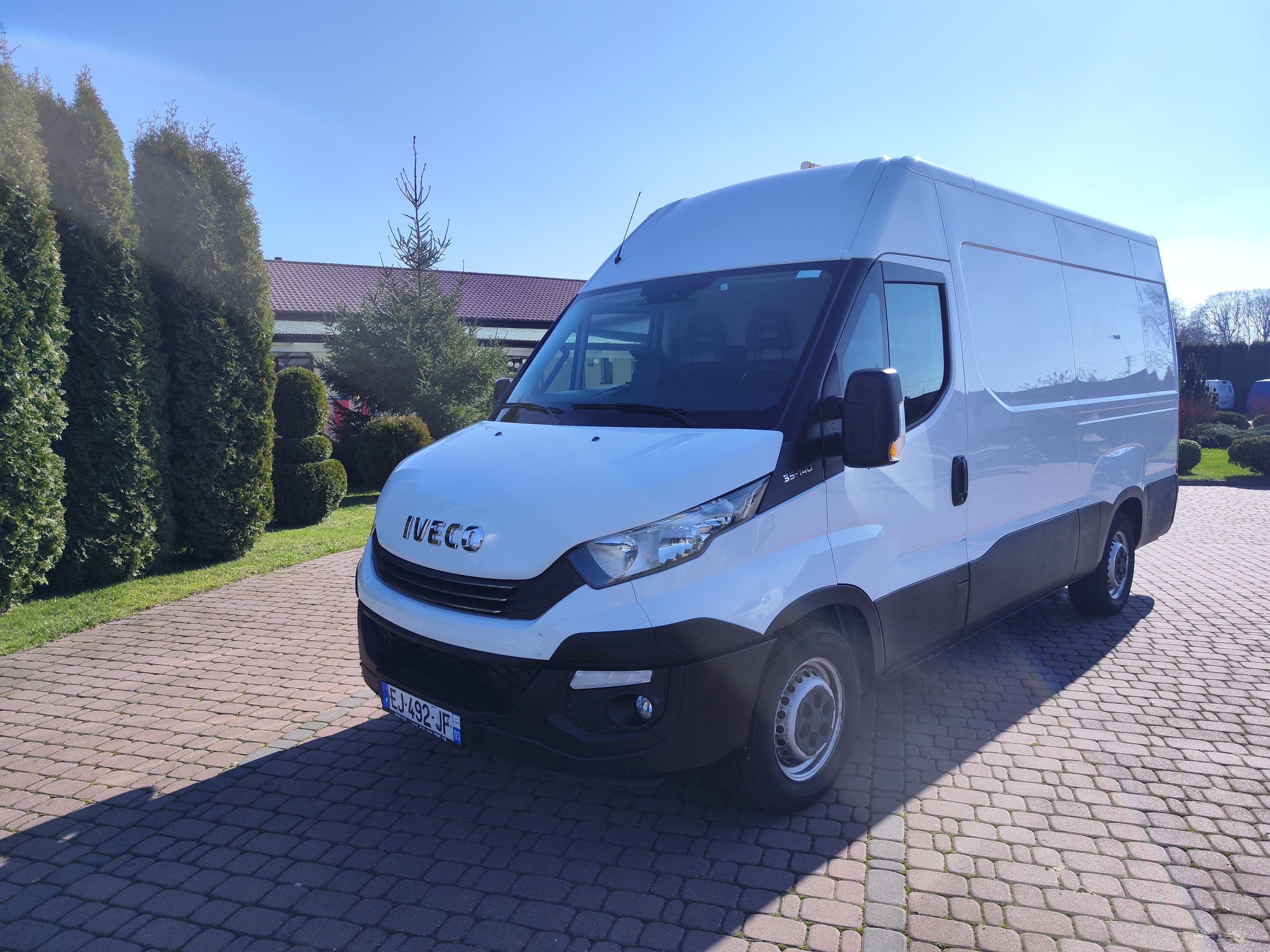 Iveco daily 35s14  Iveco Daily 35S14  Winda, Klimatyzacja, Nawigacja,