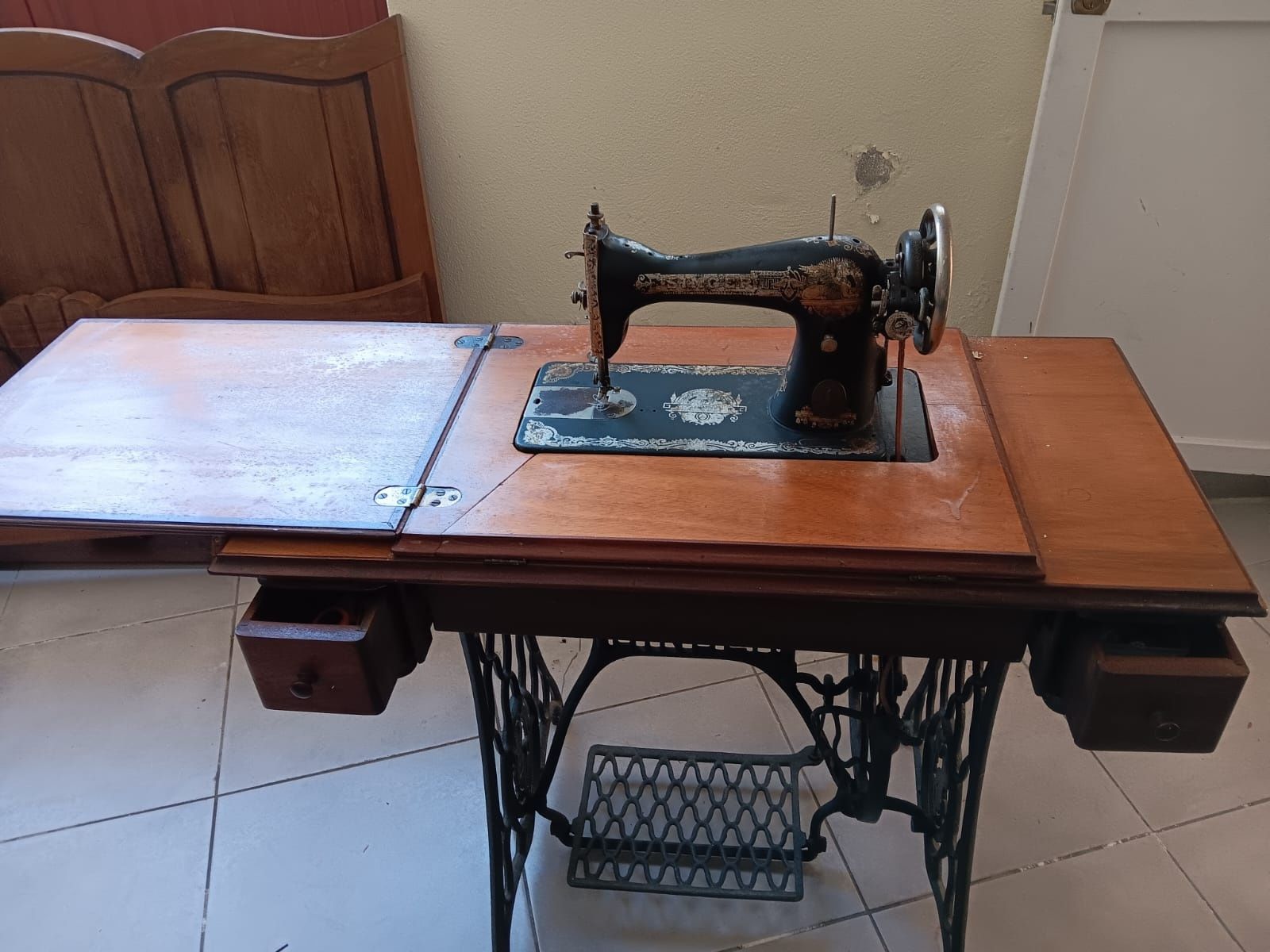 Máquinas de costura antigas