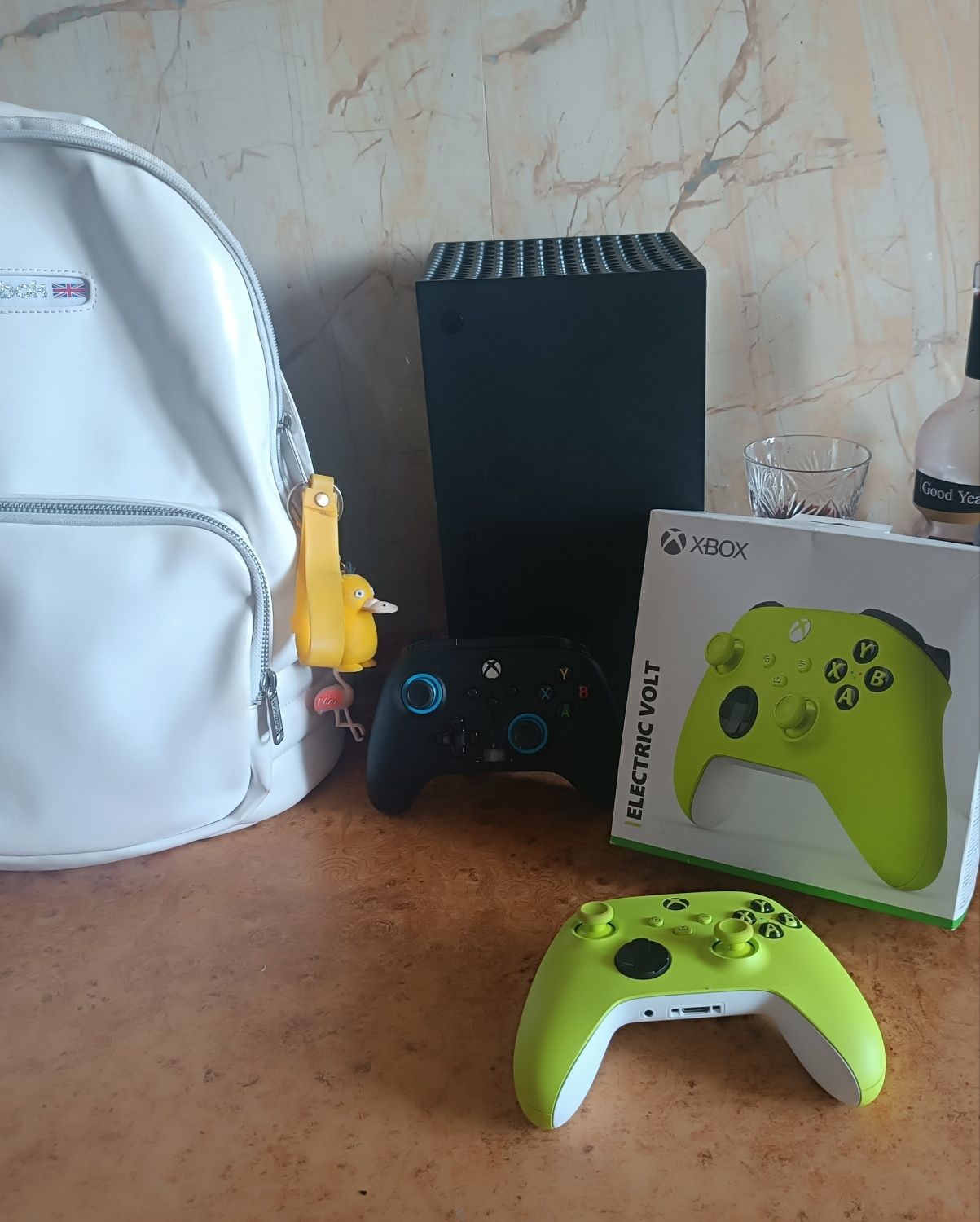 Xbox Series X 1TB + 50 игр