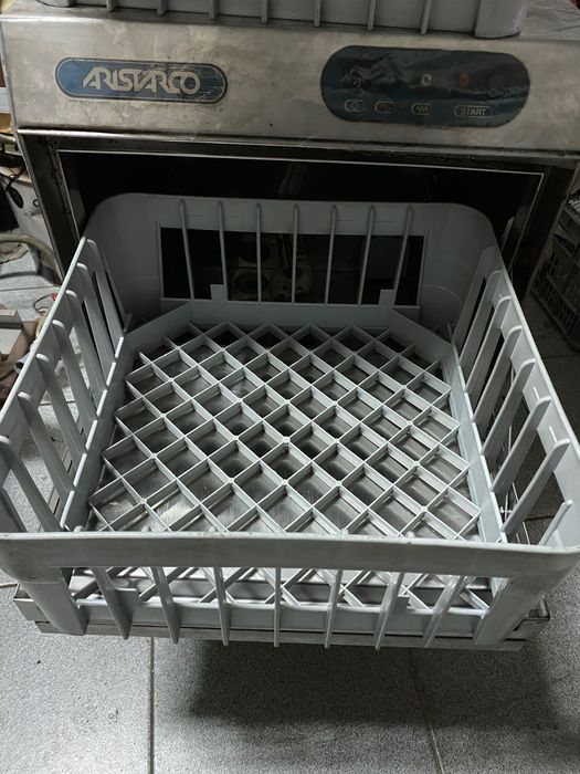 Máquina lavar copos industrial Aristarco