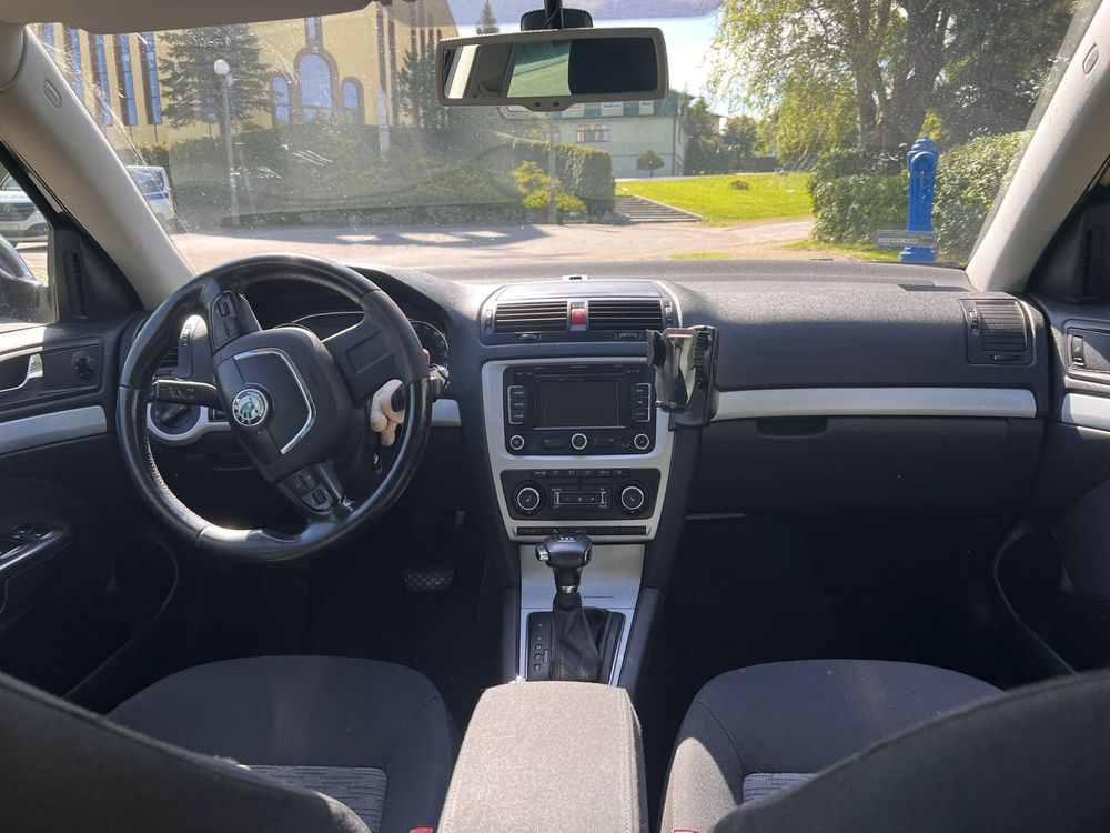 Skoda Octavia  1,6 tdi automat kombi