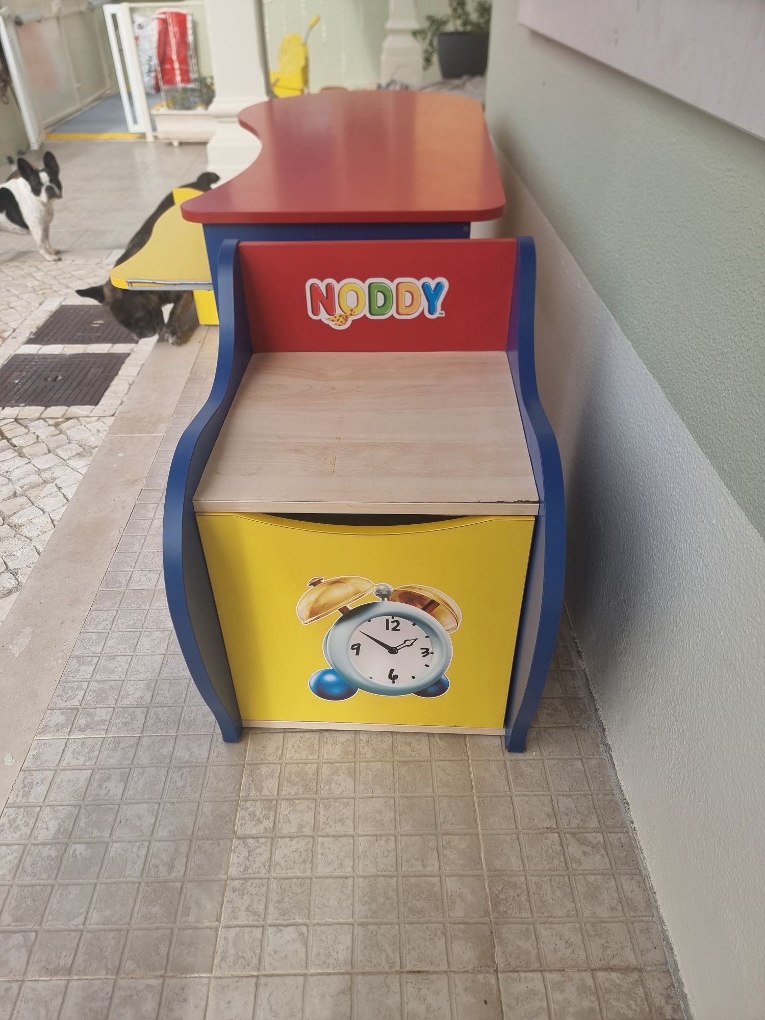 Secretária infantil Noddy