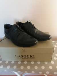Wizytowe buty Lasocki